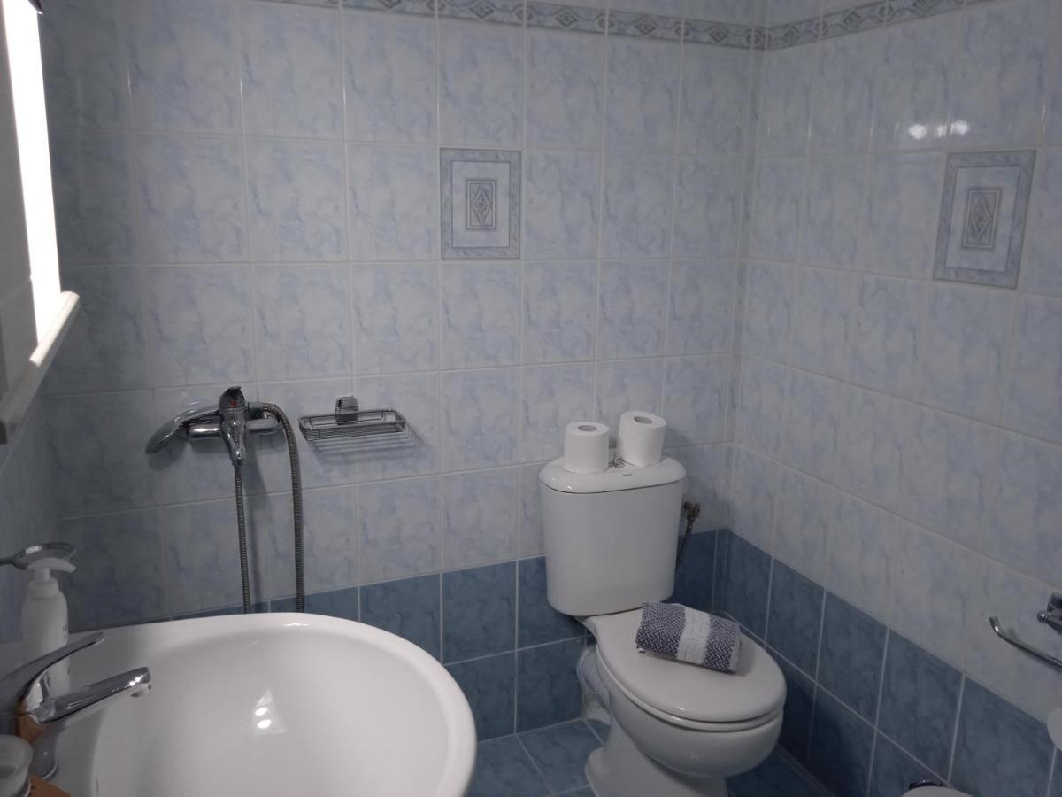 Mani Blue Studios Итило Екстериор снимка